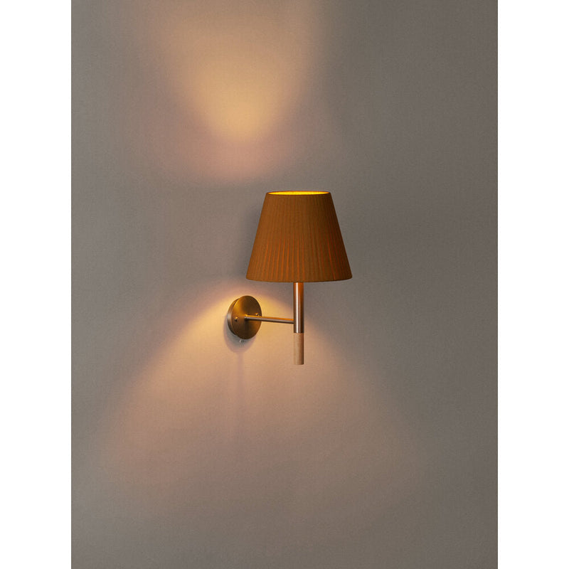 BC Wall Lamp by Santa & Cole - Additional Image - 5