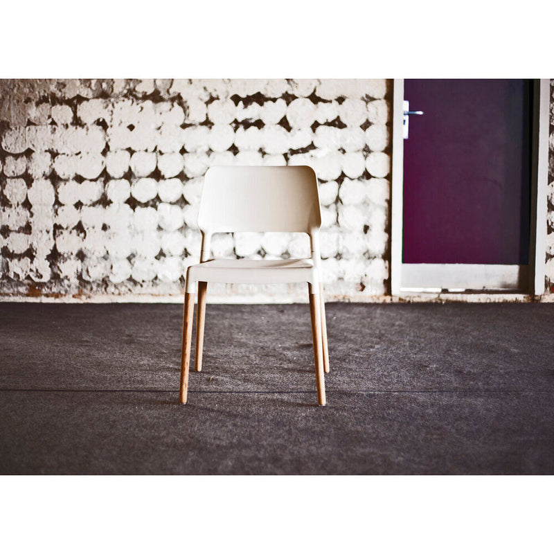 Belloch Chair by Santa & Cole - Additional Image - 5