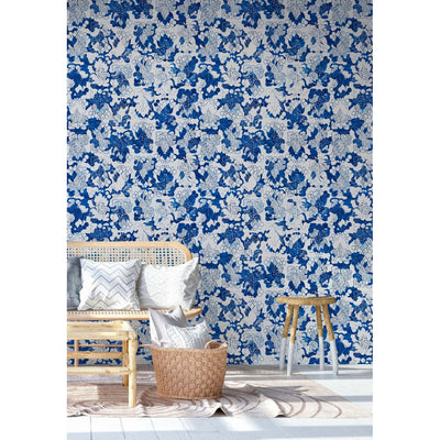 Bespoke Silk Road Wallpaper by Isidore Leroy - Additional Image - 1