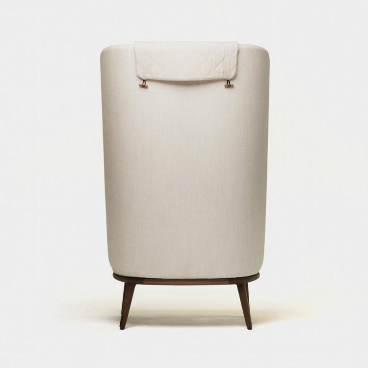 Blanche Lounge Chair by De La Espada