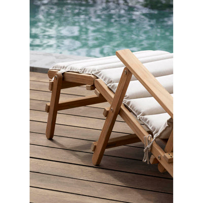 BM5565 Deck Chair with Footrest by Carl Hansen & Son - Additional Image - 5