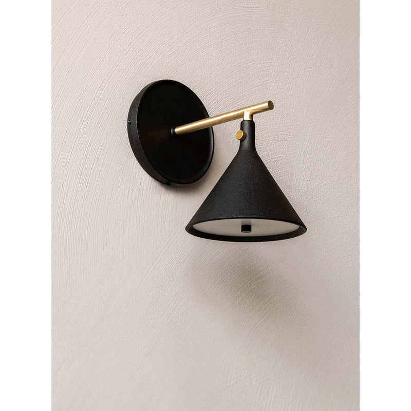 Cast Sconce Wall Lamp by Audo Copenhagen - Additional Image - 3