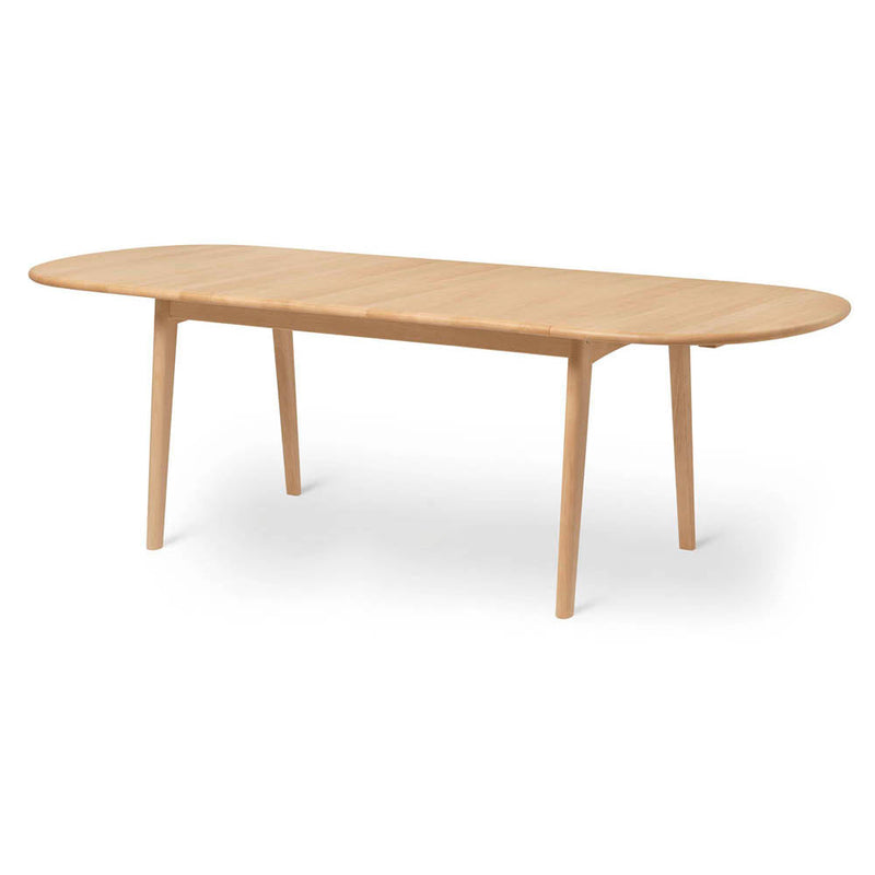 CH006 Dining Table by Carl Hansen & Son - Additional Image - 3