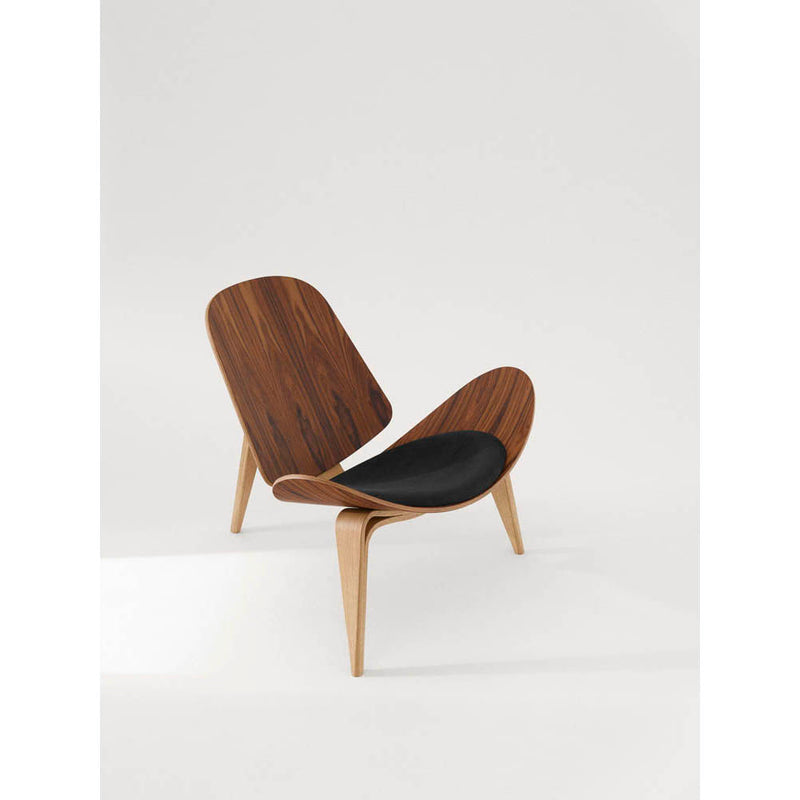 CH07 J60P Shell Chair Anniversary Edition, Upholstered by Carl Hansen & Son - Additional Image - 5