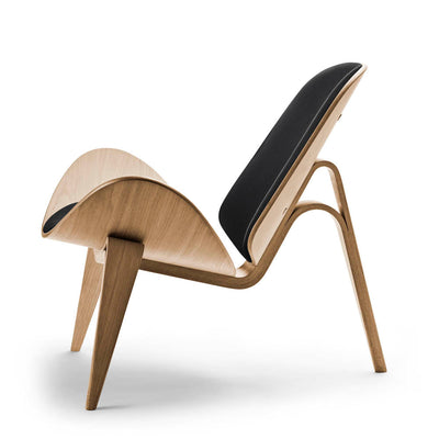 CH07 Shell Chair by Carl Hansen & Son - Additional Image - 13