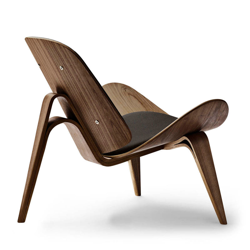 CH07 Shell Chair by Carl Hansen & Son - Additional Image - 20