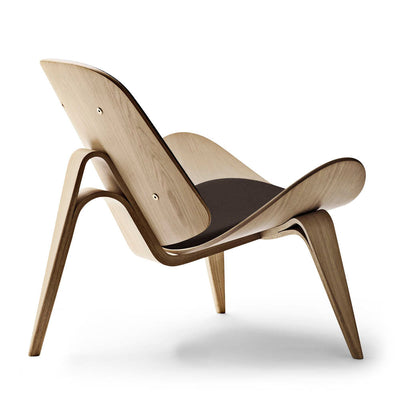 CH07 Shell Chair by Carl Hansen & Son - Additional Image - 23