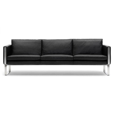 CH103 Sofa by Carl Hansen & Son - Additional Image - 1