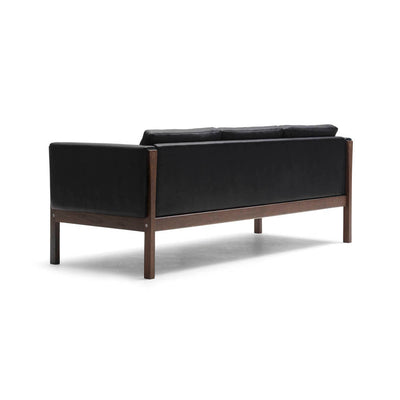 CH163 Sofa by Carl Hansen & Son - Additional Image - 11