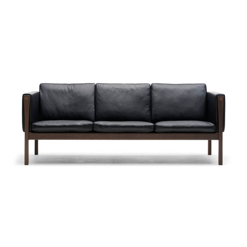 CH163 Sofa by Carl Hansen & Son - Additional Image - 2