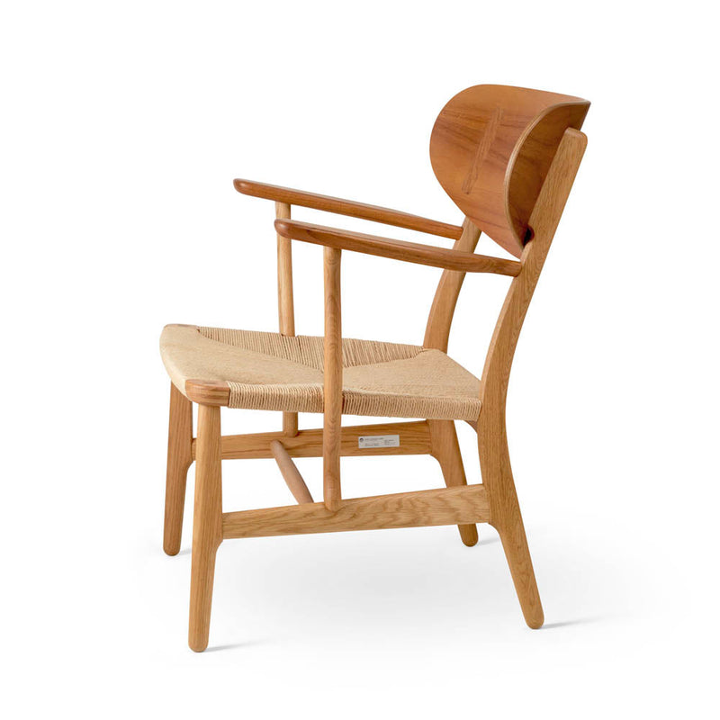 CH22 Lounge Chair by Carl Hansen & Son - Additional Image - 7