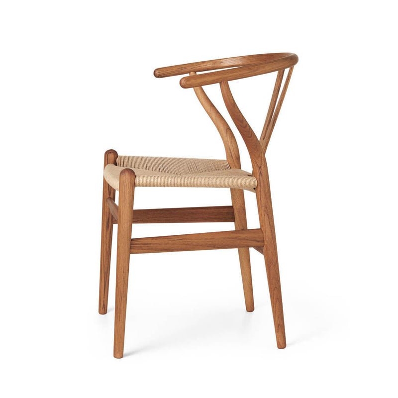 CH24 Wishbone Chair by Carl Hansen & Son - Additional Image - 11