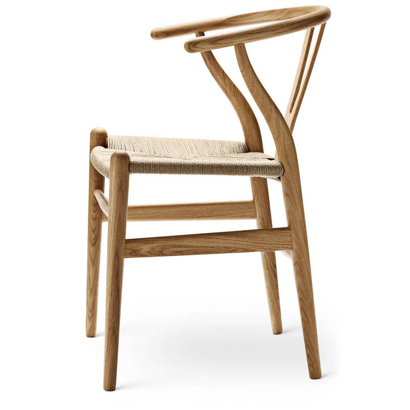 CH24 Wishbone Chair by Carl Hansen & Son - Additional Image - 12
