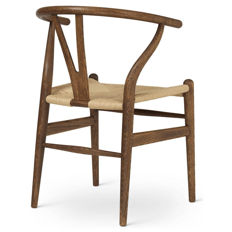 CH24 Wishbone Chair by Carl Hansen & Son - Additional Image - 23