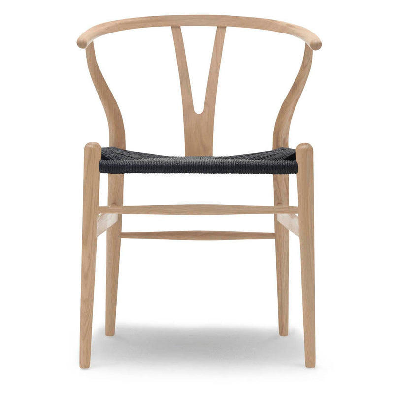 CH24 Wishbone Chair by Carl Hansen & Son - Additional Image - 6