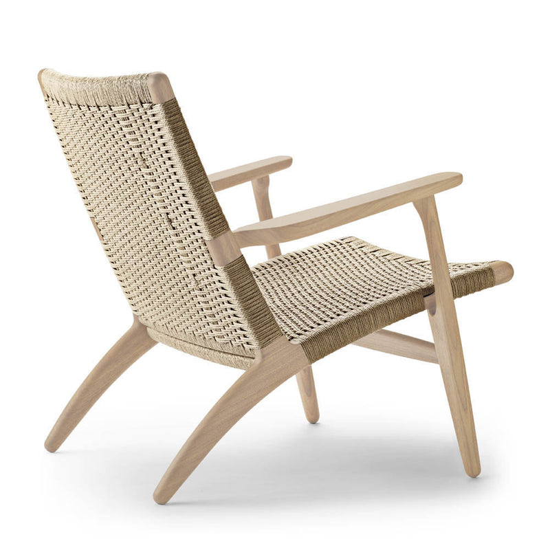 CH25 Lounge Chair by Carl Hansen & Son - Additional Image - 15
