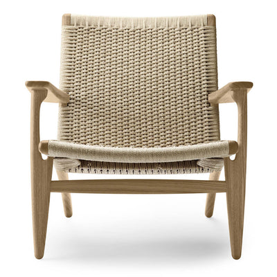CH25 Lounge Chair by Carl Hansen & Son - Additional Image - 3