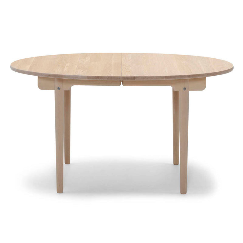 CH337 Dining Table by Carl Hansen & Son - Additional Image - 3