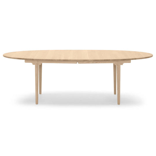 CH339 Dining Table by Carl Hansen & Son