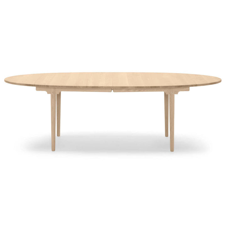 CH339 Dining Table by Carl Hansen & Son