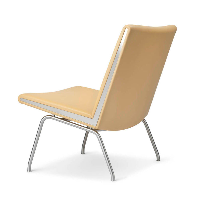 CH401 Lounge Chair by Carl Hansen & Son - Additional Image - 2