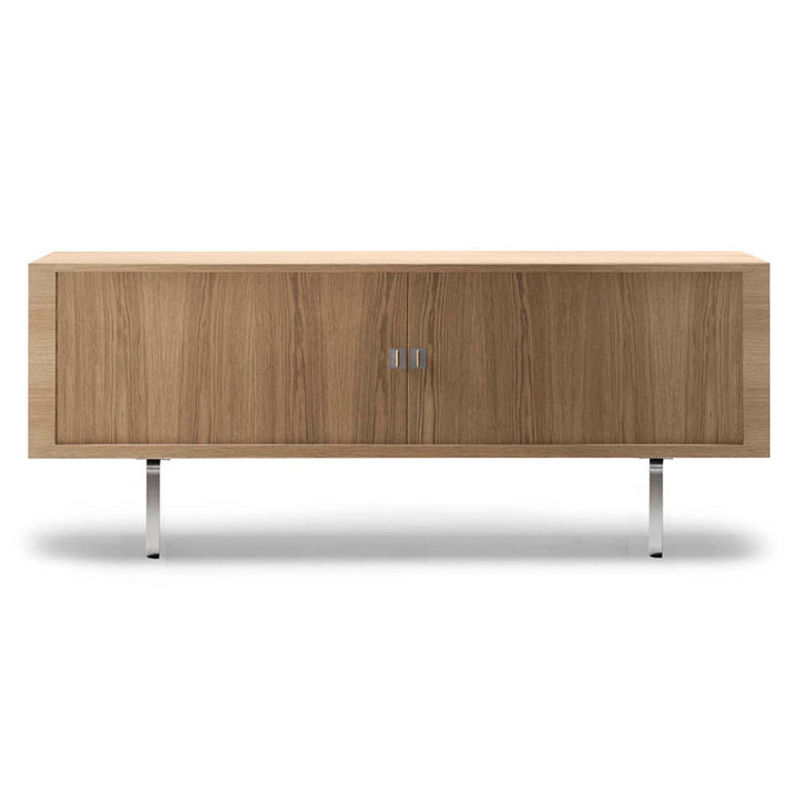 CH825 Credenza by Carl Hansen & Son