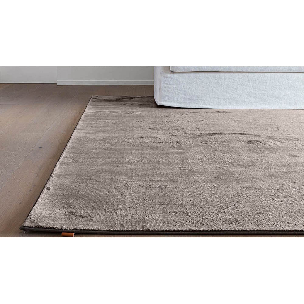 Club Rug by Limited Edition