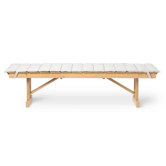 CU BM1871 Cushion by Carl Hansen & Son
