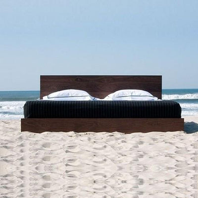 Atlantico Bed by De La Espada