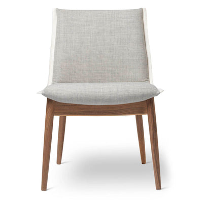 E004 Embrace Chair by Carl Hansen & Son - Additional Image - 1