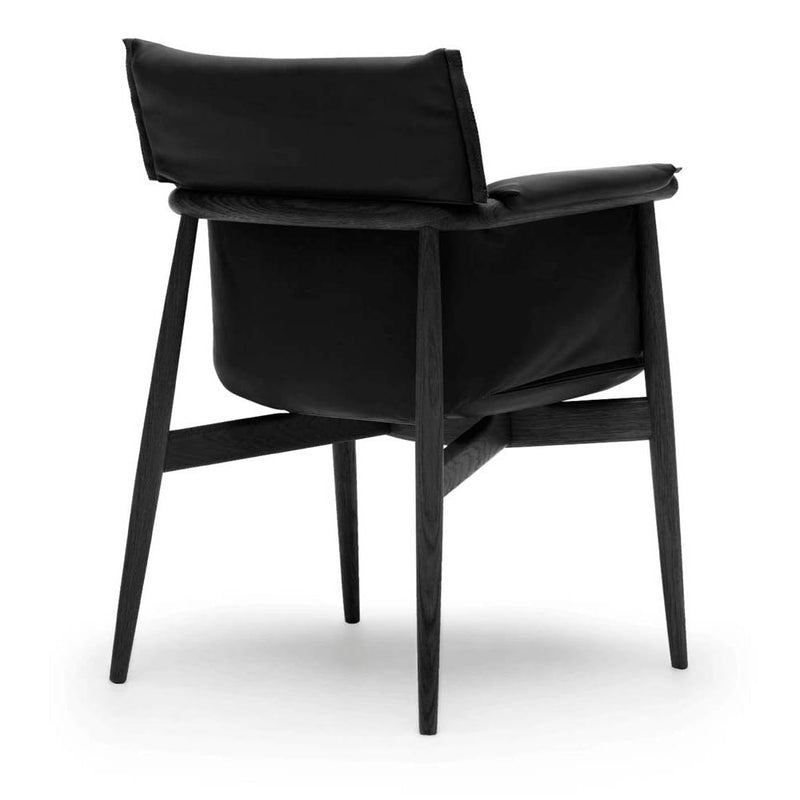 E005 Embrace Armchair by Carl Hansen & Son - Additional Image - 4