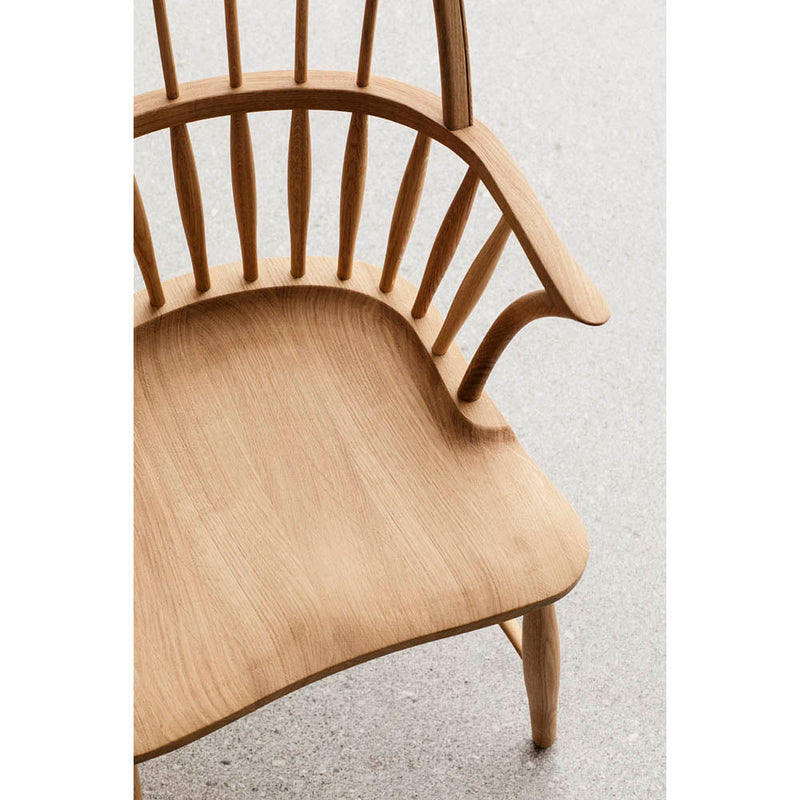FH38 Windsor Chair by Carl Hansen & Son - Additional Image - 6