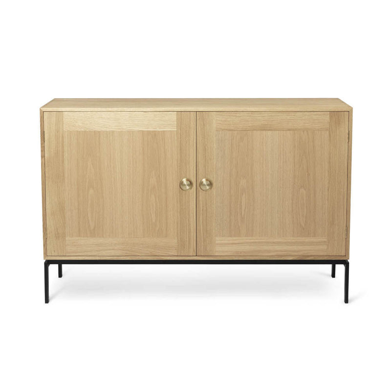 FK63 Cabinet with Legs by Carl Hansen & Son - Additional Image - 1