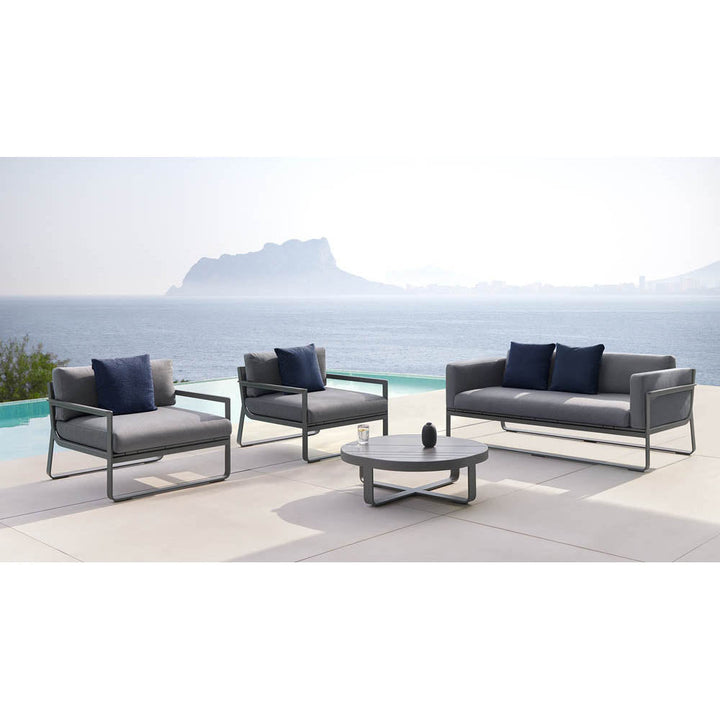 Flat Lounge Chair by GandiaBlasco