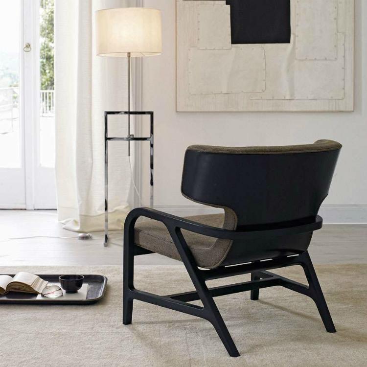 Fulgens Lounge Chair by Maxalto