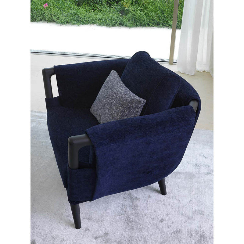 Gaudì Armchair by Flou Additional Image - 4