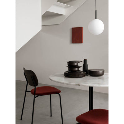 Harbour Column Table, Round Table Top Dining Height by Audo Copenhagen - Additional Image - 15