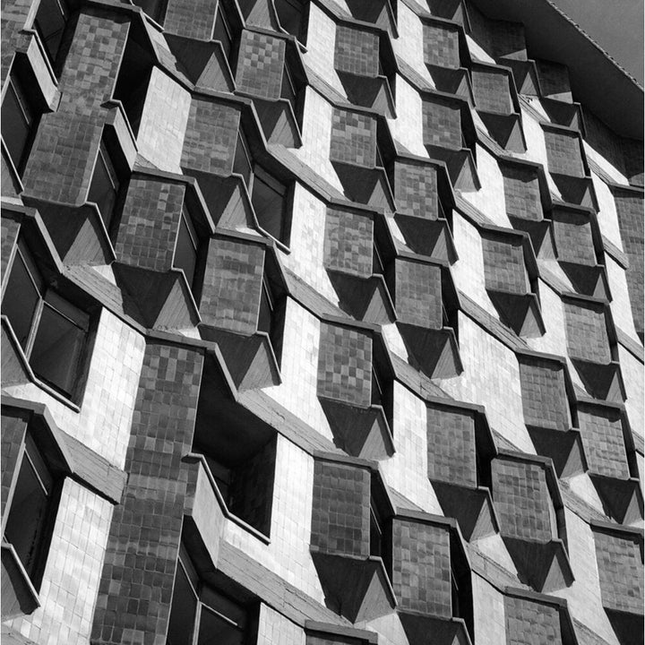 Homes Meridiana III Photography by Santa & Cole