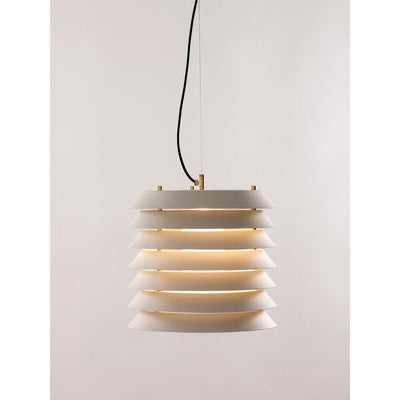 In May Pendant Lamp by Santa & Cole - Additional Image - 2