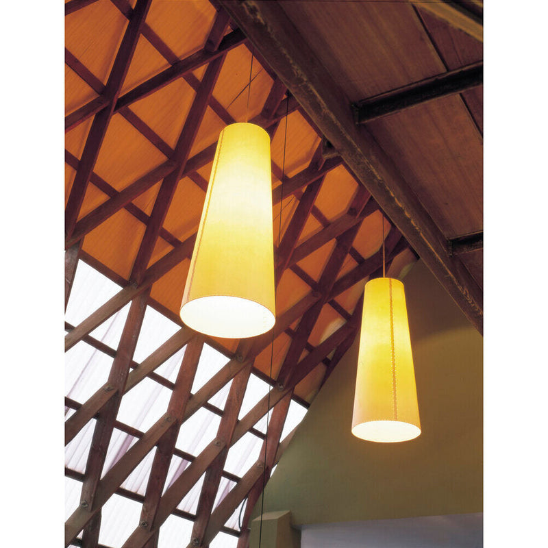 Long conical yesses Pendant Lamp by Santa & Cole - Additional Image - 9