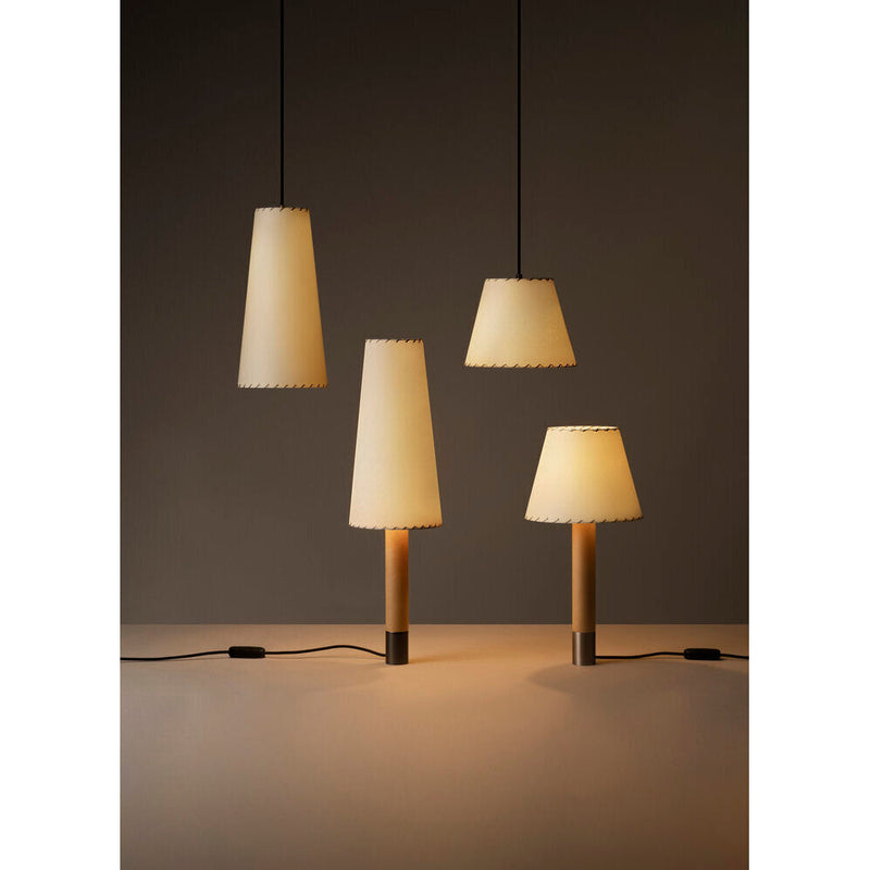Long conical yesses Pendant Lamp by Santa & Cole - Additional Image - 4