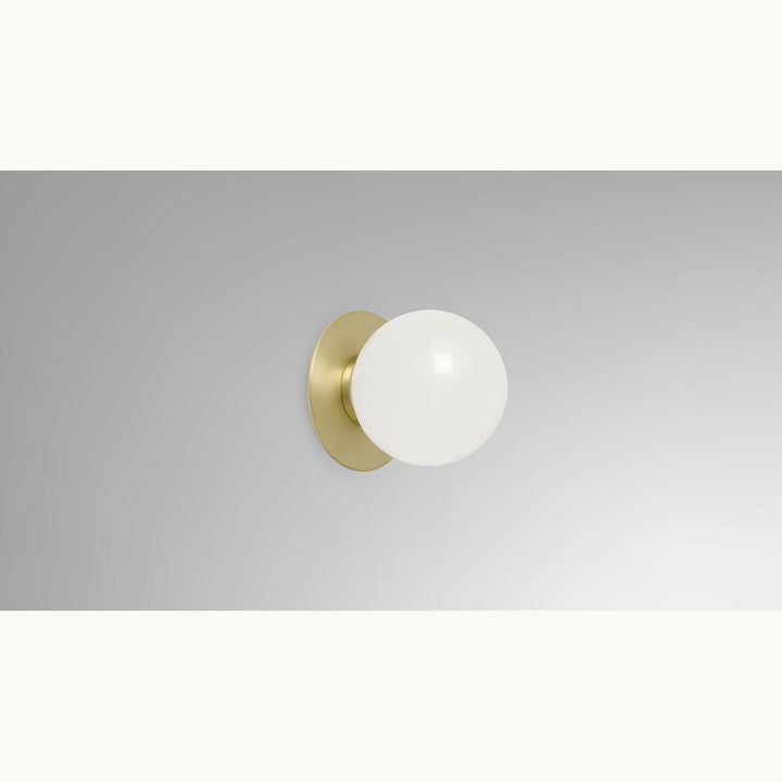Mezzo Wall Light Ip44 by CTO
