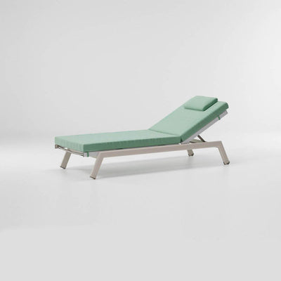 Molo Deckchair With Small Wheels By Kettal Additional Image - 2