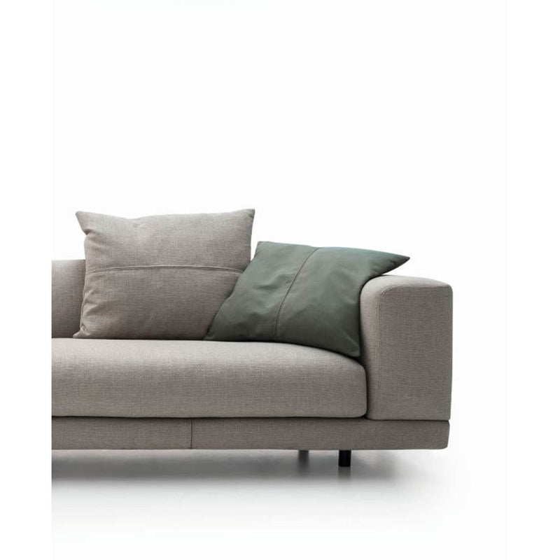 Nevyll Sofa by Ditre Italia - Additional Image - 6