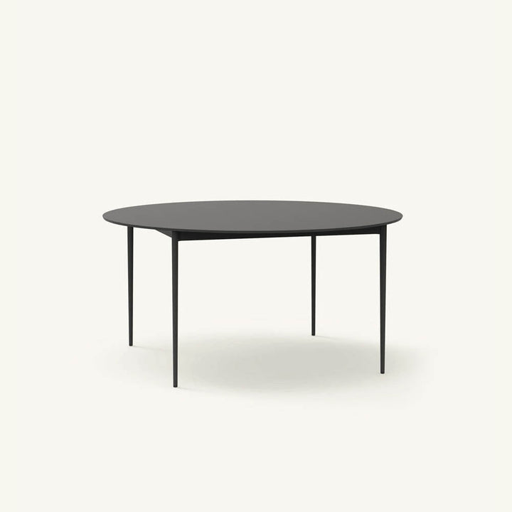 Nude Round Dining Table by Expormim
