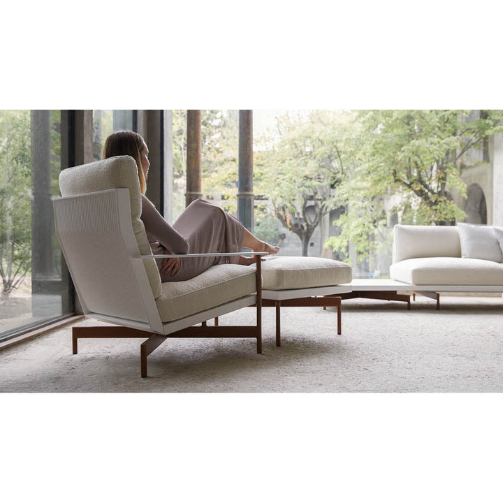 Onde Club Armchair by GandiaBlasco
