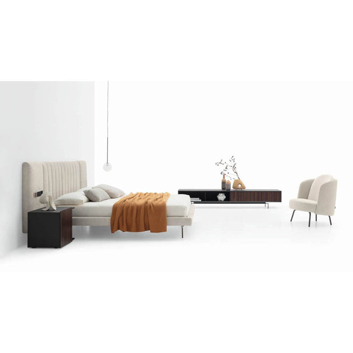 Otello Bed by Ditre Italia