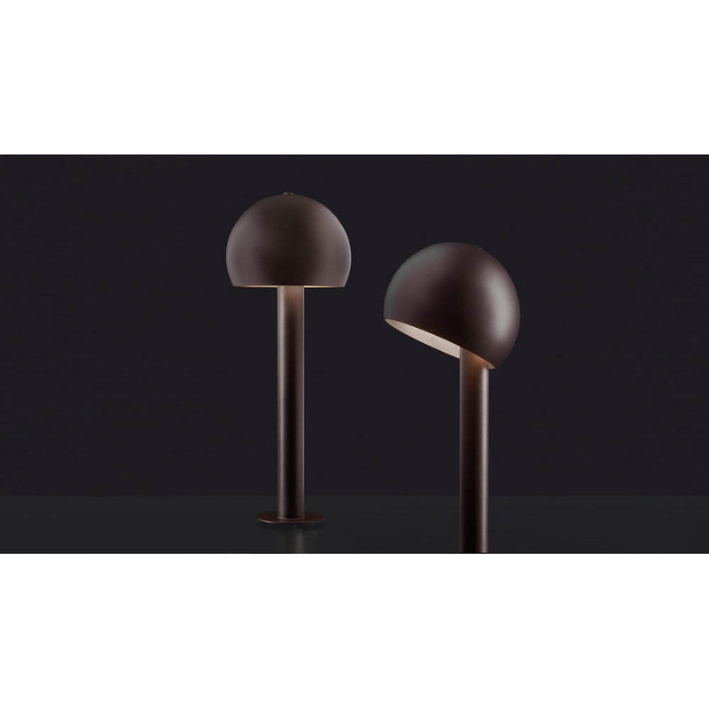 Otto Outdoor Floor Lamp by Oluce Additional Image - 3