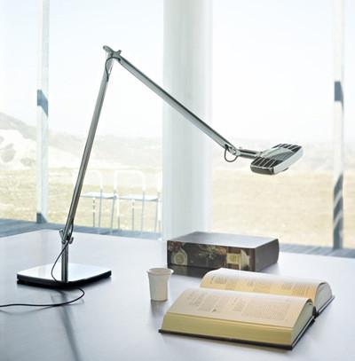 Otto Watt Table Lamp by Luceplan