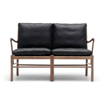 OW149-2 Colonial Sofa by Carl Hansen & Son - Additional Image - 3